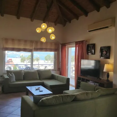 Διαμέρισμα Luxury With Gorgeous View To Palamidi And Bourtzi Castles Ναύπλιο