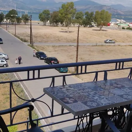 Luxury With Gorgeous View To Palamidi And Bourtzi Castles Διαμέρισμα
