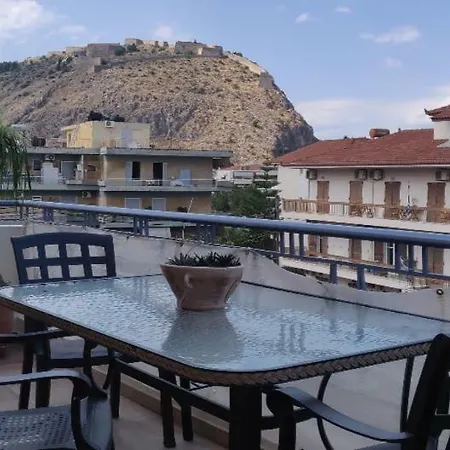 Διαμέρισμα Luxury With Gorgeous View To Palamidi And Bourtzi Castles *